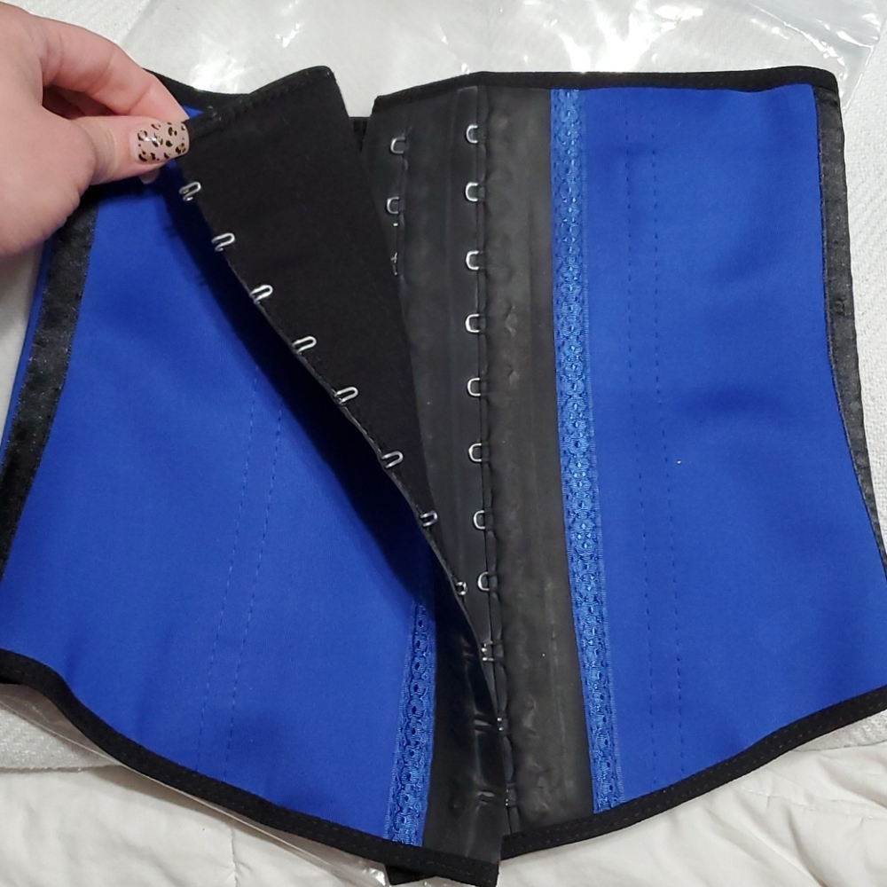 Waist trainer - Picture 3 of 6